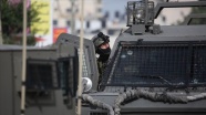 İsrail polisi Mescid-i Aksa&#039;nın görevlilerini gözaltına aldı