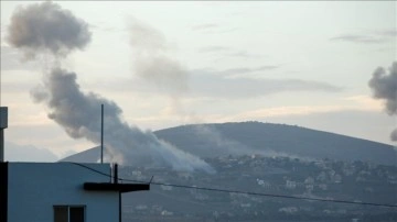 İsrail saldırıları nedeniyle Lübnan'ın güneyindeki halk bölgeden kaçıyor