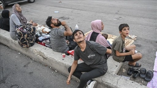 İsrail saldırısı altındaki Beyrut'ta bombardıman ve İHA sesleri nedeniyle korku hakim