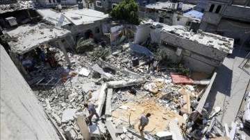 İsrail'in 248 gündür saldırılarını sürdürdüğü Gazze'de can kaybı 37 bin 124'e çıktı