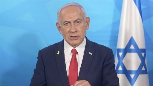 İsrailli esirleri kaderine terk etmekle suçlanan Netanyahu, mahkeme salonunda protesto edildi