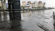 İstanbul'da arife gününde olumsuz hava şartları etkili oluyor