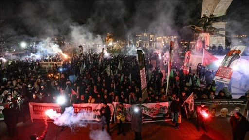 İstanbul'da "Gazze Direnişini Selamlıyoruz" yürüyüşü yapıldı