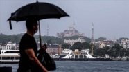 İstanbul&#039;da öğleden sonra sağanak bekleniyor