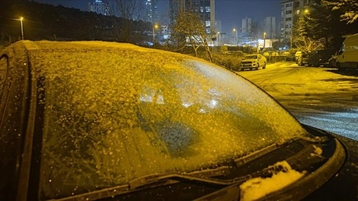 İstanbul'da soğuk hava etkili oluyor