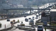 İstanbul'da sokağa çıkma yasağının ardından bazı noktalarda trafik yoğunlaştı