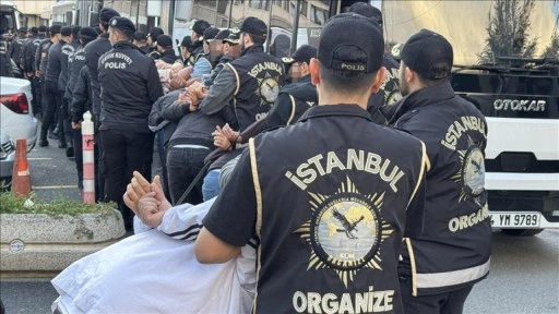 İstanbul'daki suç örgütlerine yönelik operasyonlarda 54 şüpheli tutuklandı