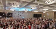 İstanbul Yeni Yüzyıl Üniversitesi&#039;nde mezuniyet sevinci