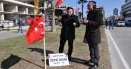 İzmir Adliyesine kahraman Fethi Sekin'in mezar taşı konuldu