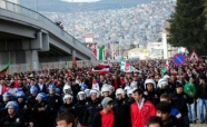 İzmir'de derbi öncesi olay çıktı!