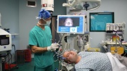 İzmir&#039;de navigasyon yardımıyla beyin ameliyatı