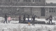 İzmir&#039;in yüksek kesimlerinde kar yağışı etkili oluyor