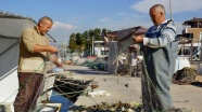 İzmirli balıkçılar belediyenin döktüğü balçıktan şikayetçi
