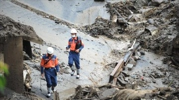 Japonya'da şiddetli yağışlarda hayatını kaybedenlerin sayısı 5'e yükseldi
