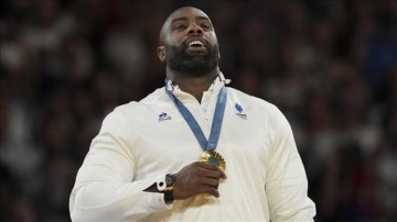 Judoda erkekler +100 kiloda altın madalyayı Fransız Teddy Riner kazandı