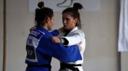 Kadın milli judocuların gözü Tokyo ve Paris Olimpiyatları&#039;nda