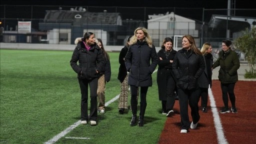 Kadın yöneticilerin azlığına dikkati çeken 16 kadın, futbol kulübü kurdu