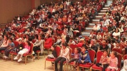 Kağıthane'de 'en çok çocukla tiyatro izleme' rekoru
