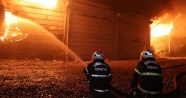 Kahramanmaraş'ta pamuk deposunda yangın çıktı!