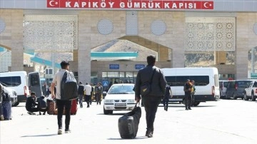 Kapıköy Sınır Kapısı'nı yıl başından bu yana 1 milyon 226 bin 865 kişi kullandı