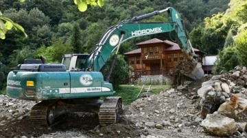 Karabük'te selde zarar gören alanlarda onarım sürüyor