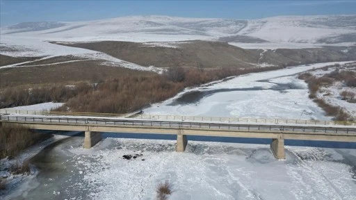 Kars, Ardahan, Iğdır ve Ağrı'da dondurucu soğuklar devam ediyor