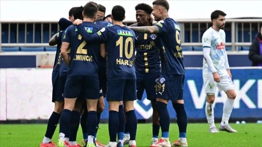 Kasımpaşa, Çaykur Rizespor'u 3-2 mağlup etti