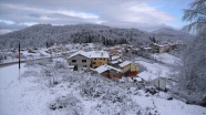 Kastamonu&#039;da kar yağışı kartpostallık manzaralar oluşturdu