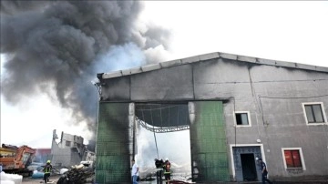 Kayseri'de ambalaj fabrikasında çıkan yangın kontrol altına alındı