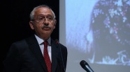 Kılıçdaroğlu, 'Baba Ben de Gideyim Mi?' belgeselini izledi