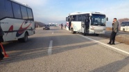 Konya'da otobüs okul servisine çarptı: 32 yaralı