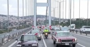 Köprüde 'barışla cumhuriyet' konvoyu