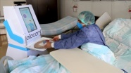 Kovid-19 hastalarının hemşire robotu &#039;Atacan&#039; göreve başladı