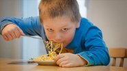 Kovid-19 karantinaları obez çocukları olumsuz etkiledi