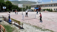 Köy çocukları 'gezici spor timi' ile artık çok sportif