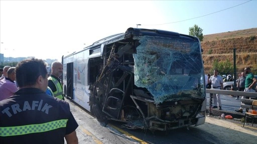 Küçükçekmece'deki metrobüs kazasına ilişkin 5 kişiye 15'e yıla kadar hapis istemi