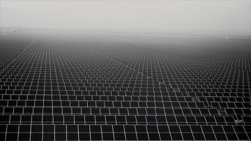 Küresel güneş enerjisi kurulu kapasitesinin yıl sonunda 2 teravatı aşması bekleniyor