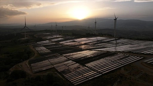 Küresel temiz enerji teknolojileri pazar büyüklüğü 10 yılda 2 trilyon doları aşacak