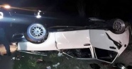 Lastiği patlayan otomobil takla attı: 7 yaralı