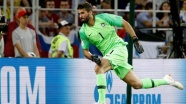 Liverpool Allison Becker'i açıkladı