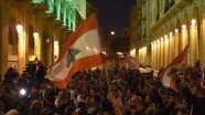 Lübnan'da 2019 hükümet karşıtı gösterilerle geçti