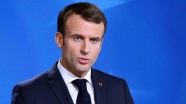 Macron'dan asgari ücrete zam açıklaması