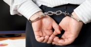Malazgirt’te 2 polis tutuklandı