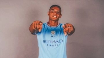 Manchester City, İsviçreli stoper Manuel Akanji'yi transfer etti