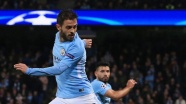 Manchester Cityli Silva'ya 'ırkçılık içeren' mesajından dolayı men