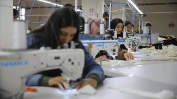 Mardin'de "3 bin gence istihdam" hedefiyle kurulacak 11 fabrikadan ilki faaliyete geç
