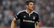 Mario Gomez’e sürpriz kutlama!