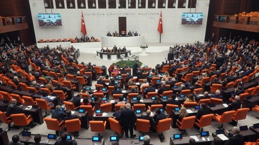 Meclis, kadına yönelik "dijital şiddeti" mercek altına alacak