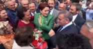 Meral Akşener partilileri selamladı