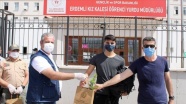 Mersin'de karantina süresi dolan 104 kişi memleketlerine uğurlandı